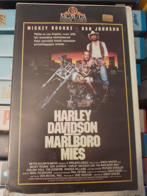 Harley-Davidson ja marlboro mies ( iso kotelo )