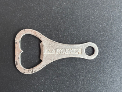 Pullonavaaja / korkinavaaja saaKOSKEA