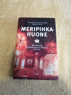 CATHERINE SCOTT-CLARK, ADRIAN LEVY - MERIPIHKAHUONE