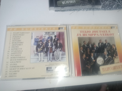 Teijo Joutsela ja Humppa-Veikot - 20 Suosikkia