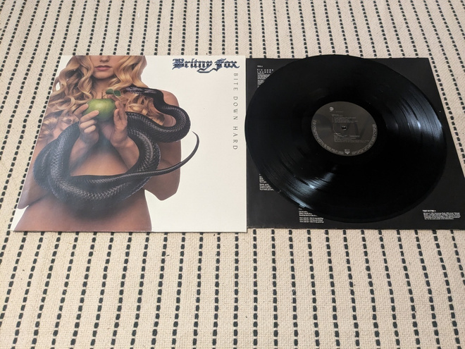 Britny Fox - Bite Down Hard (7567-91790-1)