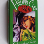 Philippa (Victoria Holt) Carr : Salaisuuksien lampi - pikkukuva 1