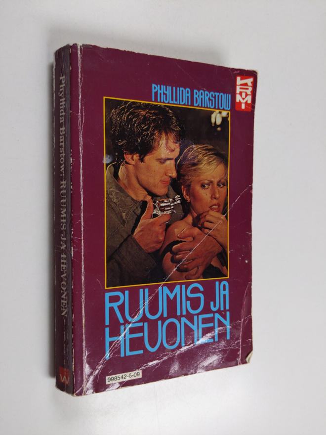 Phyllida Barstow : Ruumis ja hevonen