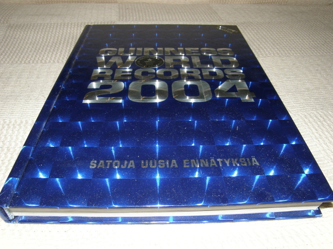 Guinness World Records 2004 Satoja uusia ennätyksiä