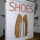 Shoes - A Visual Celebration of Sixty Iconic Styles - Uusi - pikkukuva 1