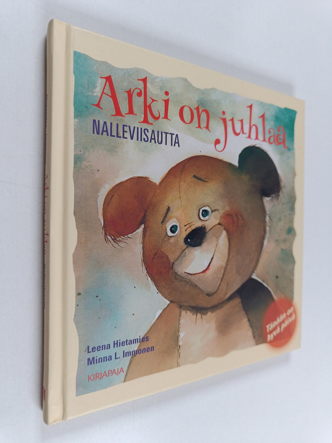 Leena Hietamies : Arki on juhlaa : nalleviisautta