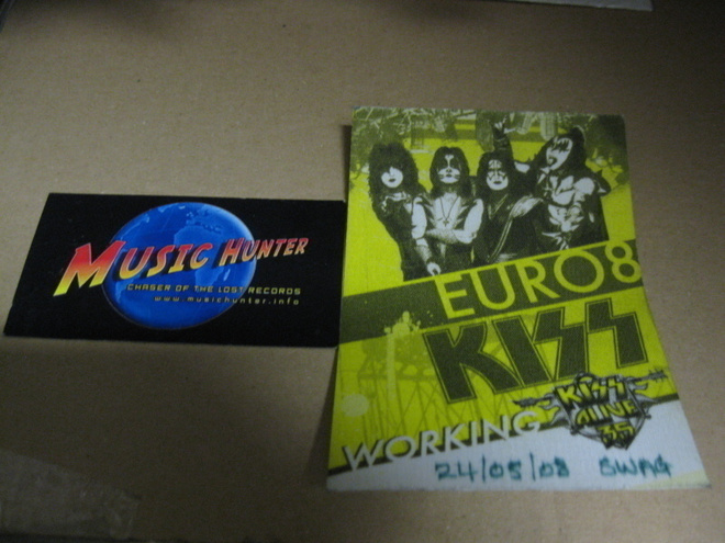 KISS - EURO 2008 BACKSTAGE PASSI