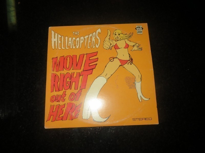HELLACOPTERS-MOVE RIGHT OUT OF HERE CDS