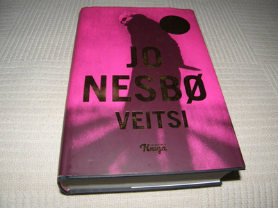 Jo Nesbo Veitsi -sid