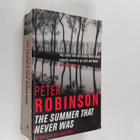 Peter Robinson : The Summer that Never was - pikkukuva 1