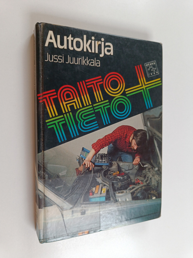 Jussi Juurikkala : Autokirja