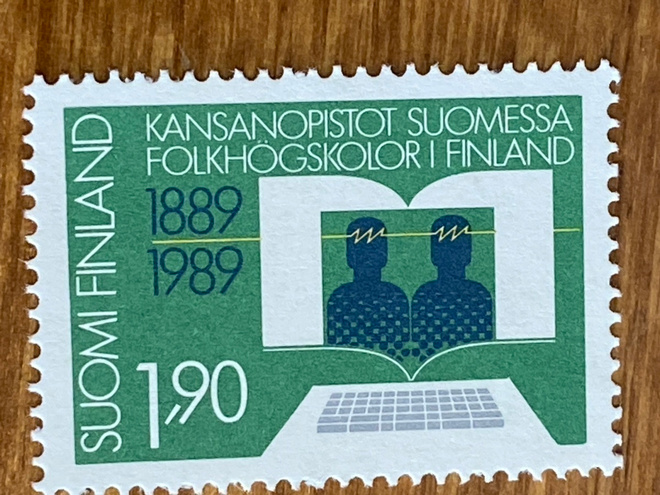 KANSANOPISTOT SUOMESSA 100 VUOTTA**