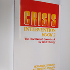 Howard J. Parad ym. : Crisis intervention, Book 2 - The p... - pikkukuva 1