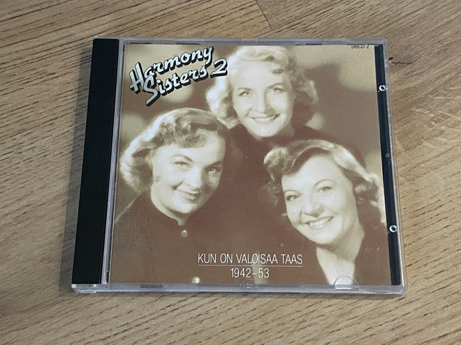 HARMONY SISTERS 2 - KUN ON VALOISAA TAAS 1942-53