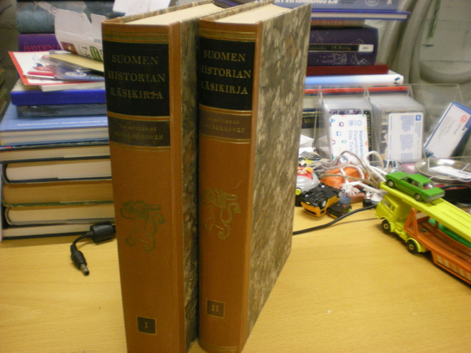 Arvi Korhonen (toim.): Suomen historian käsikirja 1-2