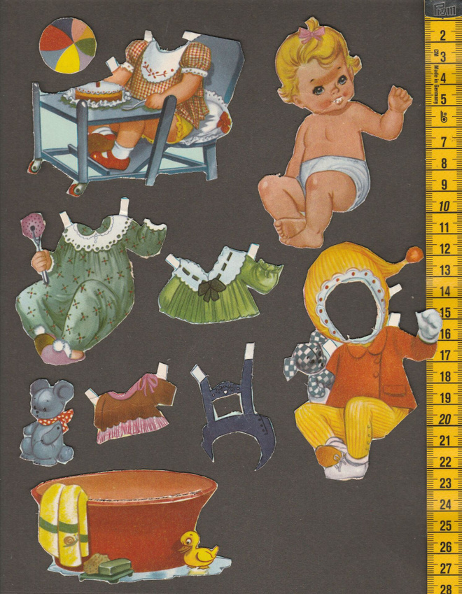 Paperinukke tyttövauva 1950-luku