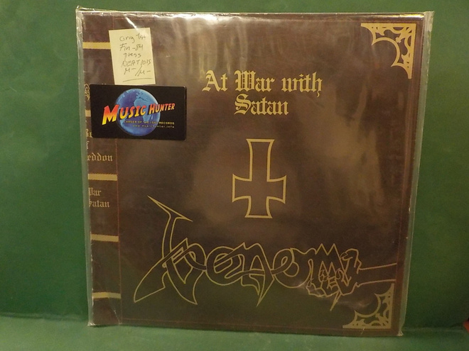 VENOM - AT WAR WITH SATAN M-/M- ORIG 1ST FIN -84 PRESS LP