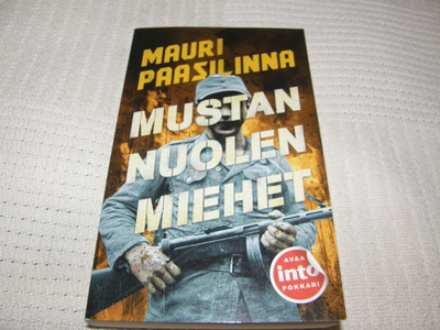 Mauri Paasilinna Mustan nuolen miehet -pok