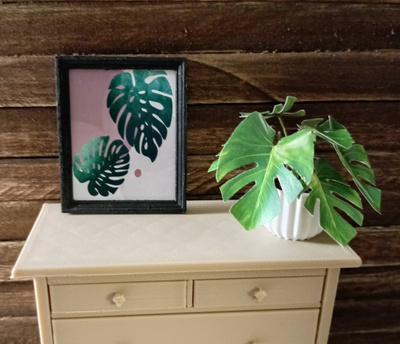 Nukkekoti miniatyyri taulu 1:12