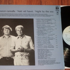 LASSE MÅRTENSON - Yö Meren Rannalla - LP 1980 EX- - pikkukuva 2
