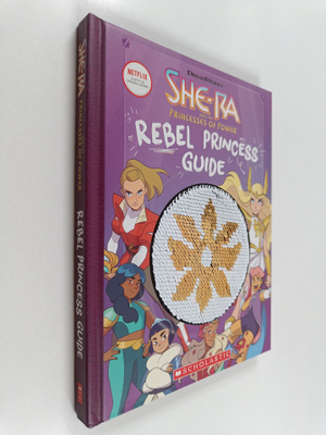 Tracey West : Rebel Princess Guide