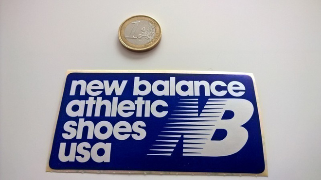 Tarra: New Balance urheilukengät 1980-luvulta.