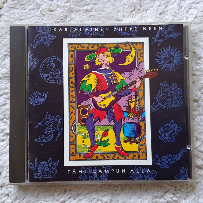 J. Karjalainen yhtyeineen: Tähtilampun alla, CD.