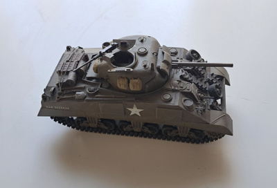 Sherman M4 panssarivaunu pienoismalli 1/35