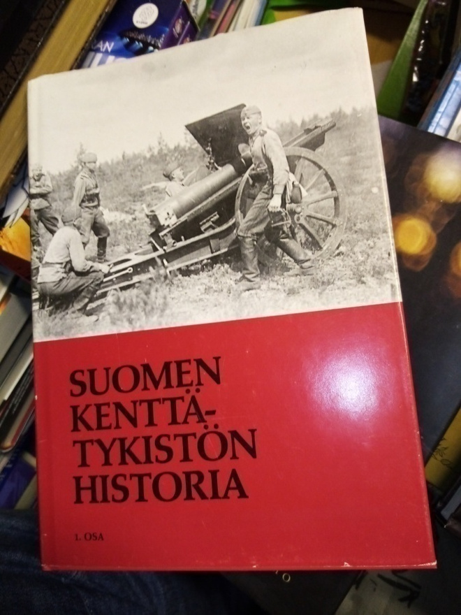 PAULAHARJU  :  SUOMEN KENTTÄTYKISTÖN HISTORIA osa 1