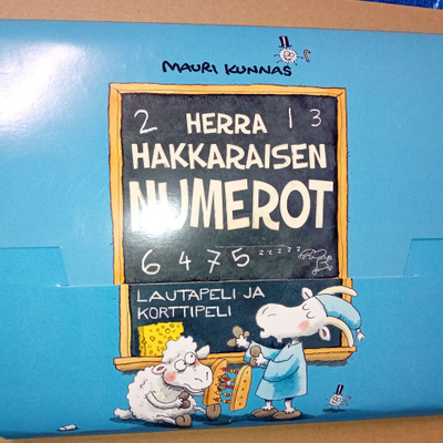 Herra Hakkaraisen numerot lautapeli korttipeli ja kirja