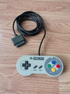 Nintendo SNES ohjain