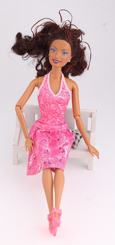 80 B .. Käsintehty Kaunis Party Hame .. Barbie Ym..