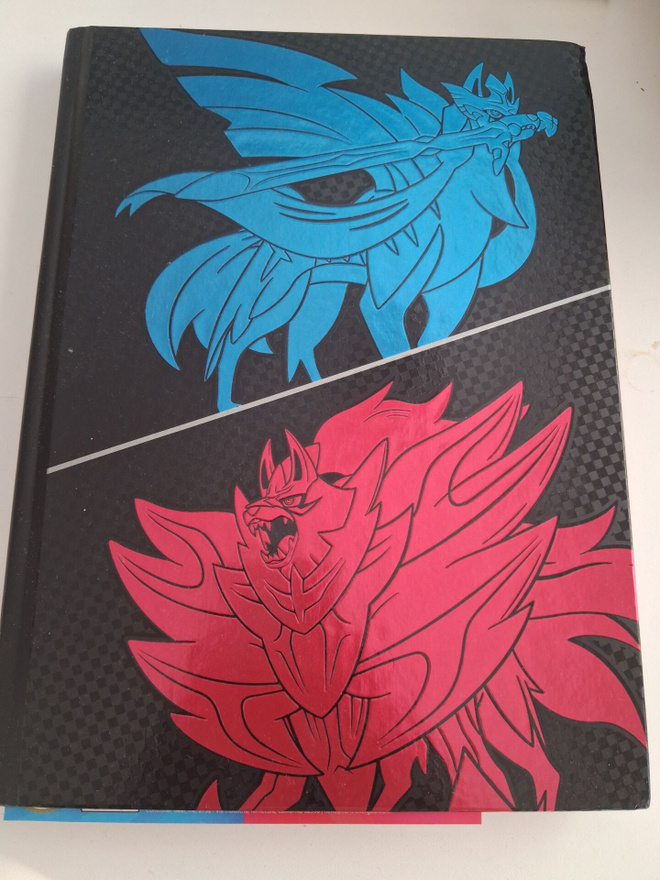 Pokémon Sword & Shield Strategy Guide: Collector's Edition