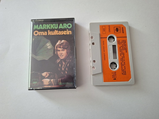 MARKKU ARO - OMA KULTASEIN c-kasetti