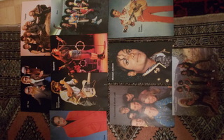 POSTERS