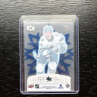 2024-25 Upper Deck Ice Blue #246 Macklin Celebrini - pikkukuva 2