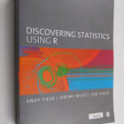 Andy P. Field : Discovering statistics using R - pikkukuva 1