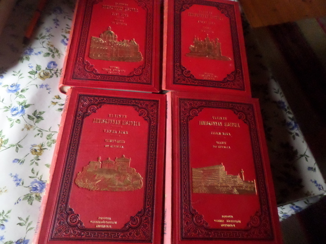 yleinen ihmiskuunan historia 1-4