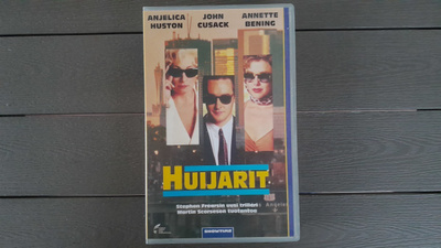 VHS: Huijarit (Anjelica Huston, John Cusack 1990)