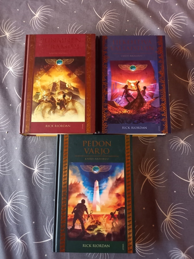 Rick Riordan: Kanen aikakirjat 1-3, koko sarja