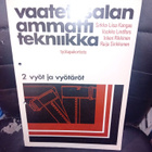 Vaatetusalan ammattitekniikka 2 vyöt ja vyötäröt - pikkukuva 1