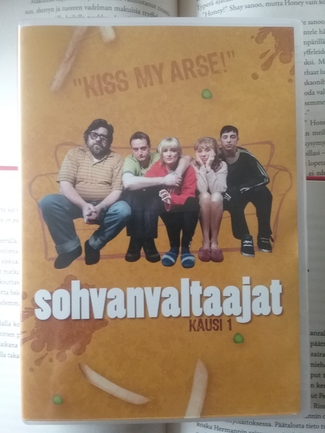 Sohvanvaltaajat: kausi 1 (DVD)