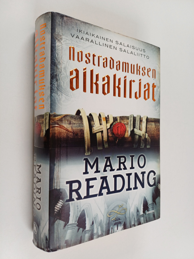 Mario Reading : Nostradamuksen aikakirjat