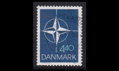 Tanska 946 o NATO 40v (1989)