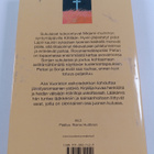 Aira Vuoristo : Suvussa surman suu : jännitysromaani - pikkukuva 2