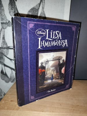 Lewis Carroll - Liisa ihmemaassa - Tim Burton - Kirja