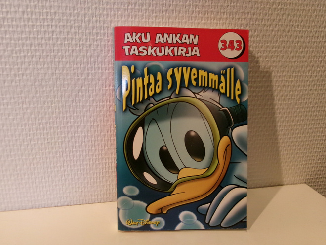 Aku Ankan taskukirja 343 Pintaa syvemmälle