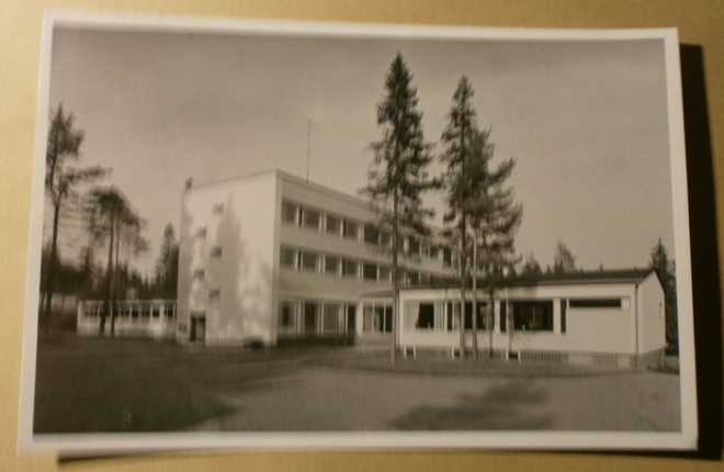 Espoo, Matinkylä, Säästöpankkiopisto, valokuvapk, ei p.