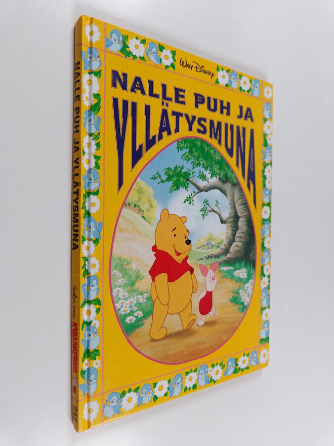 Bruce Talkington : Nalle Puh ja yllätysmuna : Disneyn sat...