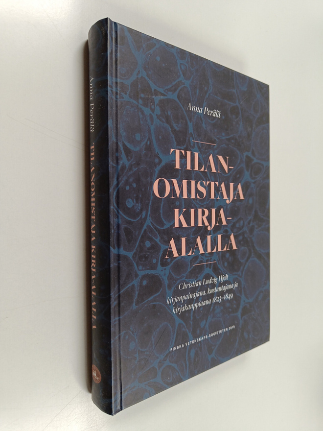 Anna Perälä : Tilanomistaja kirja-alalla : Christian Ludv...